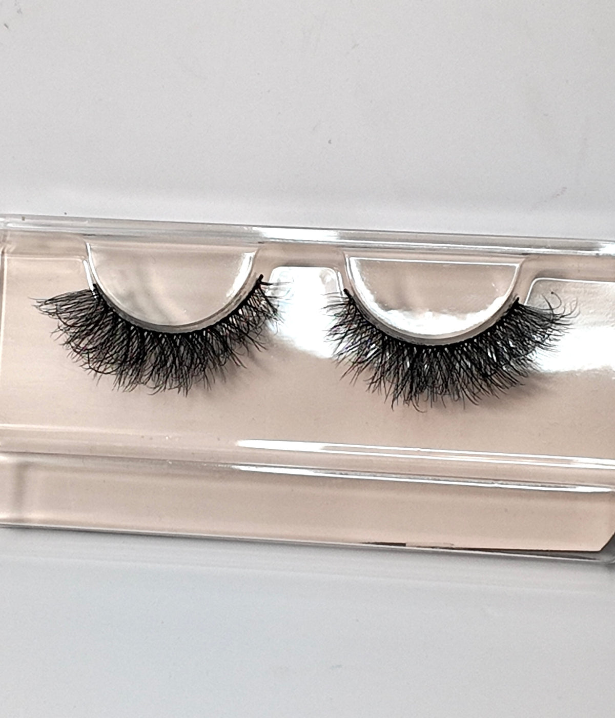 Amara-Russian Cat Eye Lashes