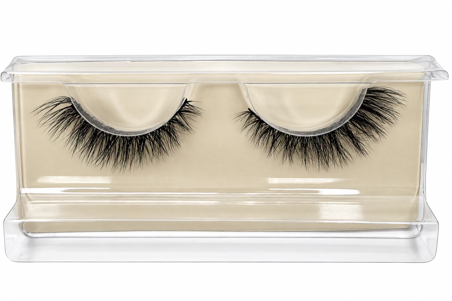 Cat eye, full and wispy